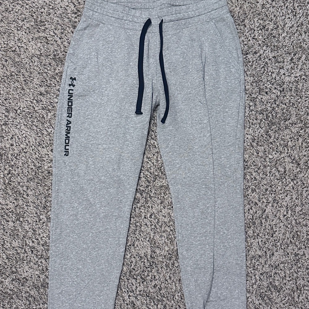 Under Armour Gray Jogger/Sweatpants
